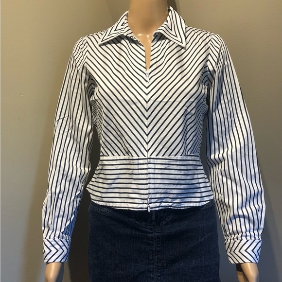 Jones of New York peplum signature striped zip up collared shirt - Picture 3 of 10